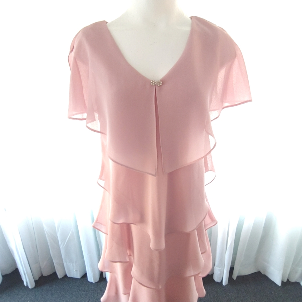 SLNY ruffled midi dress.  Size 8.
